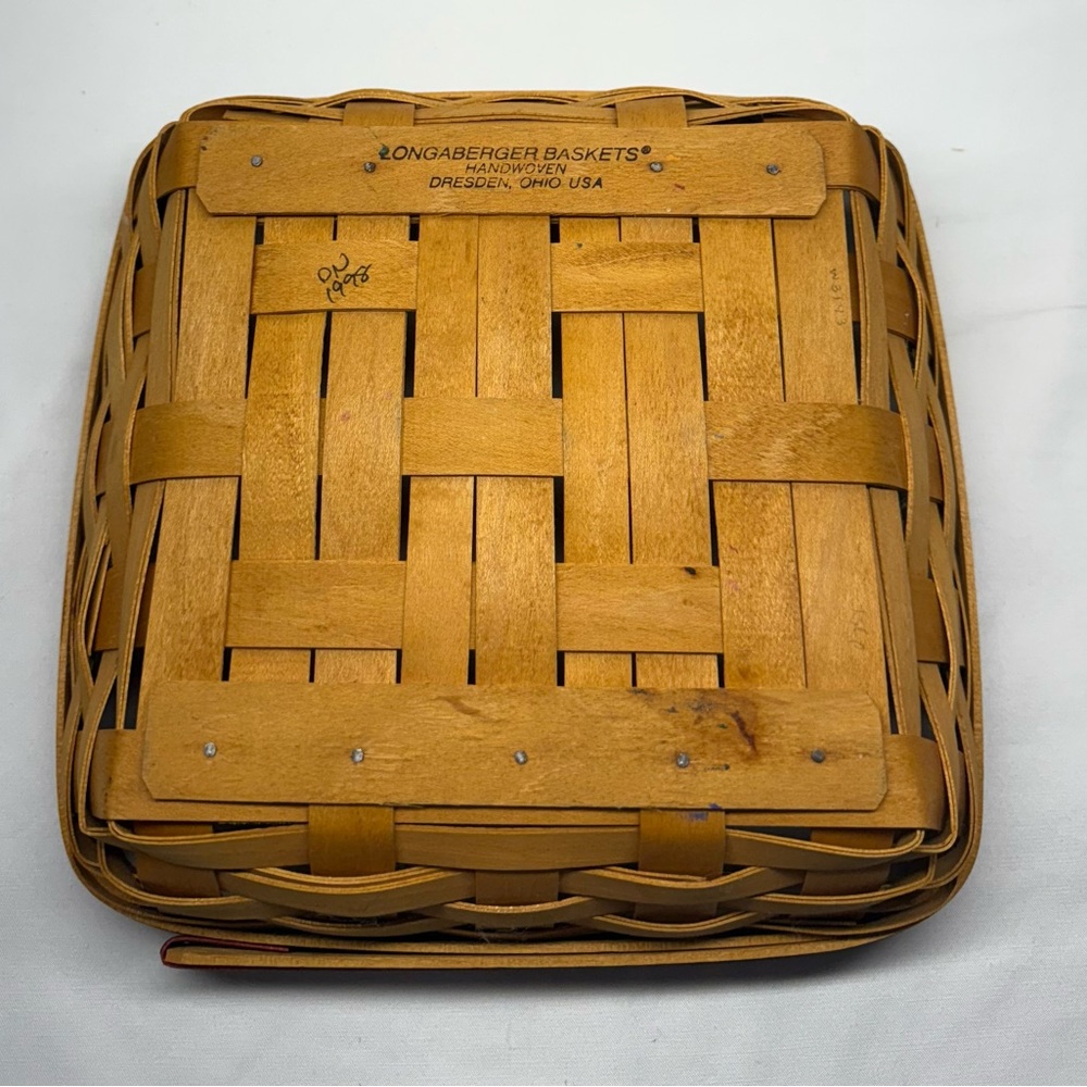 Longaberger 1998 Serving with trim - Picture 3 of 6